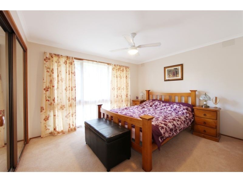 30 Valleyview Drive, Rowville VIC 3178