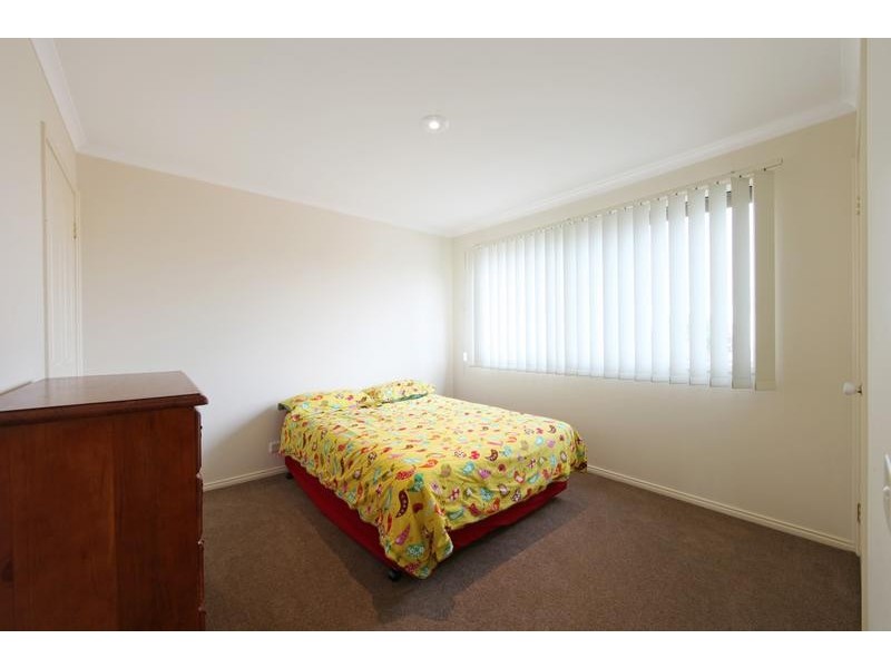 33 Fairway Drive, Rowville VIC 3178