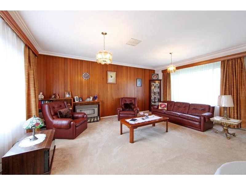 387 Scoresby Road, Ferntree Gully VIC 3156