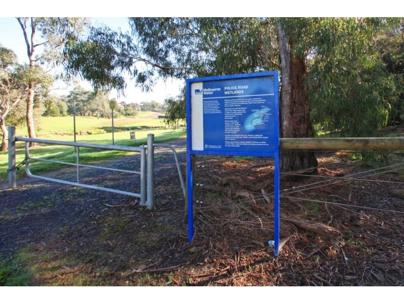 42 Illawara Avenue, Rowville VIC 3178