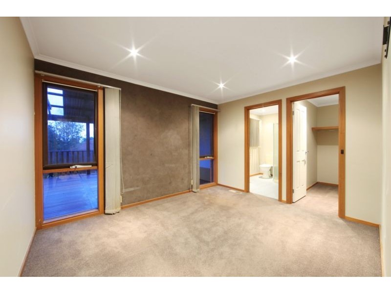 4 Daraio Court, Ferntree Gully VIC 3156