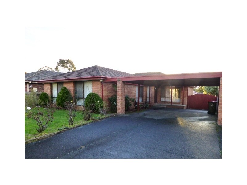 332 Dandelion Drive, Rowville VIC 3178