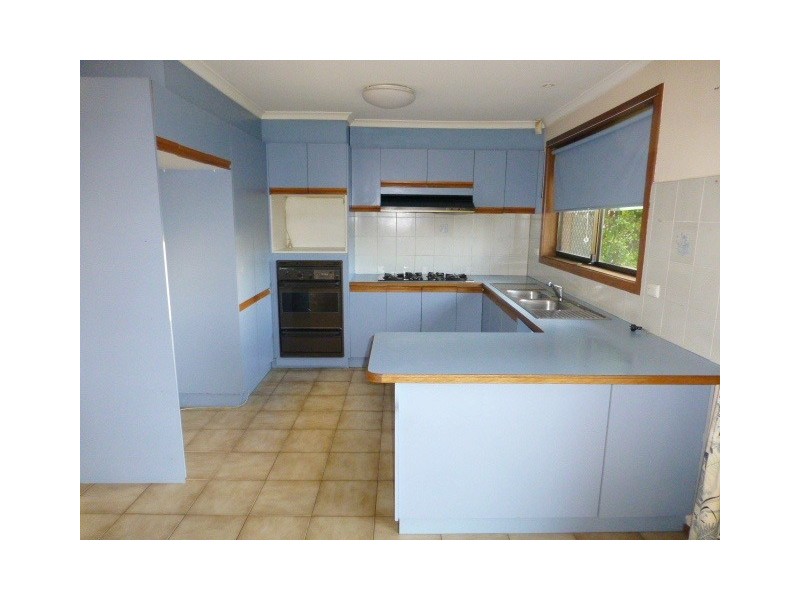 332 Dandelion Drive, Rowville VIC 3178