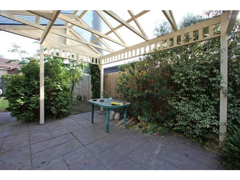 12 Crusoe Drive, Lysterfield VIC 3156