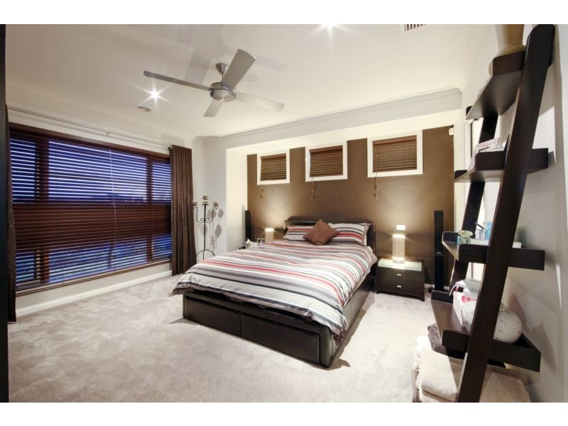 97 Victoria Knox Avenue, Rowville VIC 3178