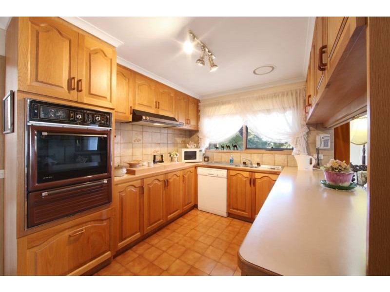 19 Trevena Close, Rowville VIC 3178