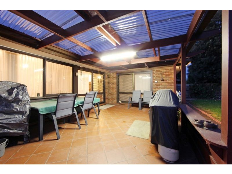 31 Balladonia Road, Rowville VIC 3178