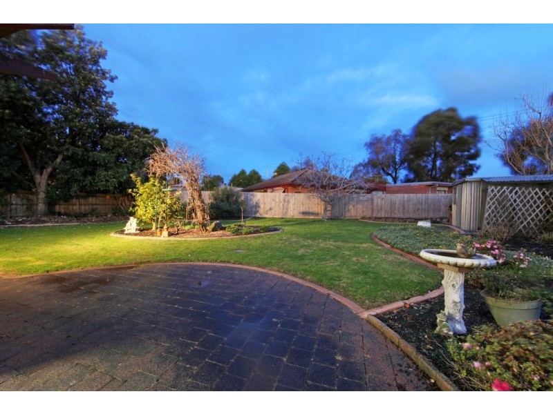 31 Balladonia Road, Rowville VIC 3178