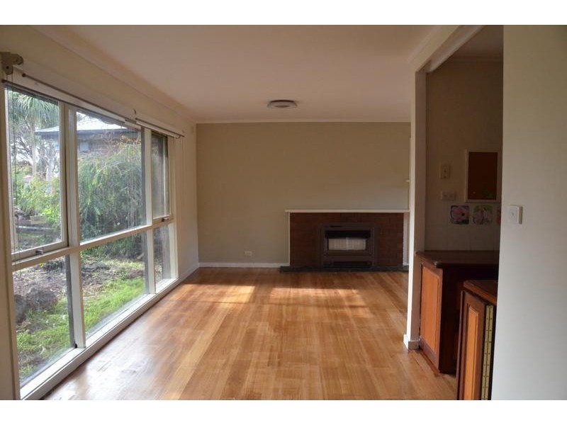 12 Neera Court, Glen Waverley VIC 3150