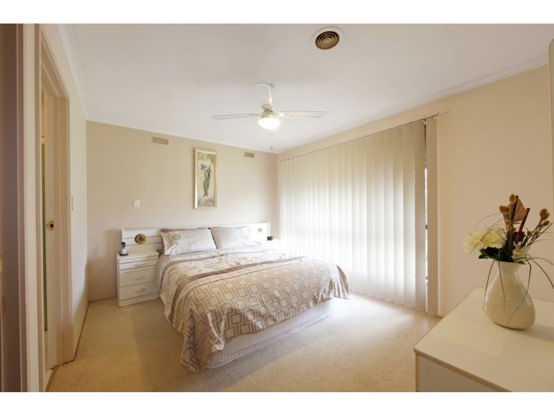 12 Rayner Close, Rowville VIC 3178