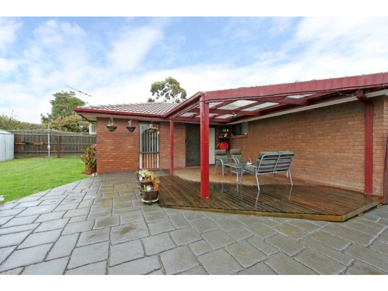 12 Rayner Close, Rowville VIC 3178