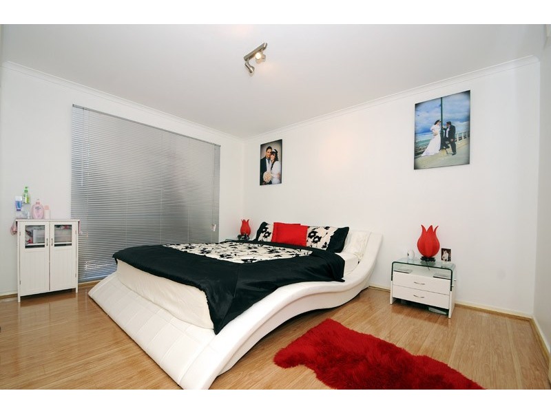 7 Metcalf Crescent, Rowville VIC 3178