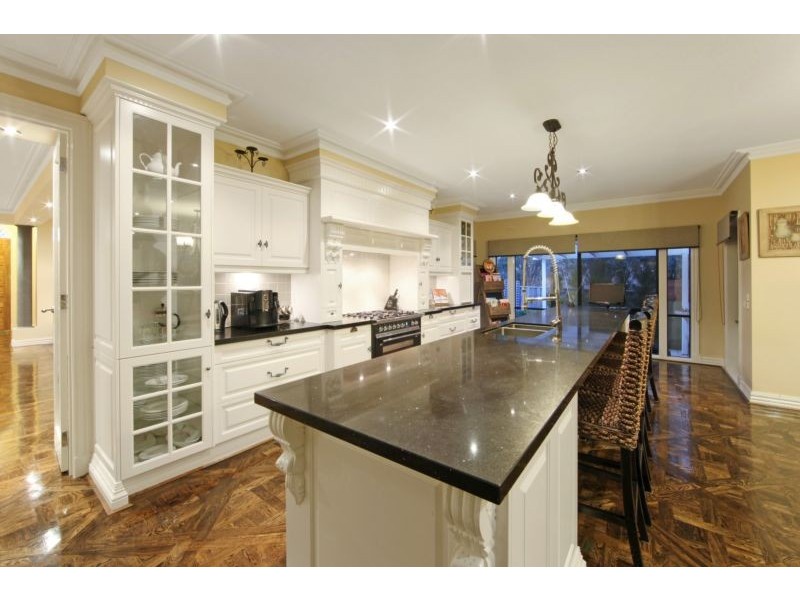 5 Hambleton Court, Lysterfield VIC 3156