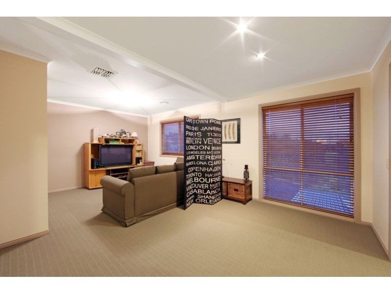 16 Parkview Terrace, Lysterfield South VIC 3156