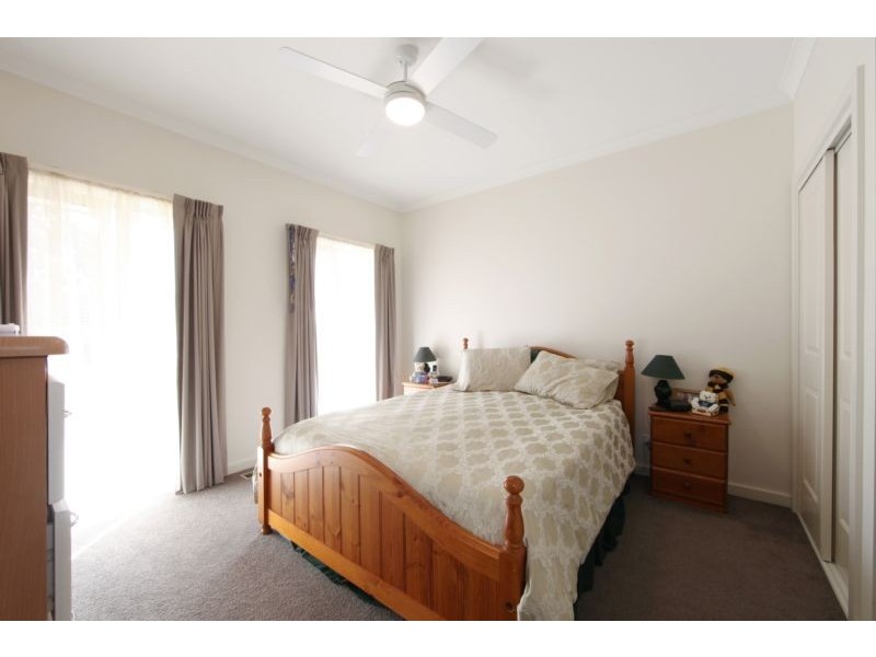 2/1848 Ferntree Gully Road, Ferntree Gully VIC 3156