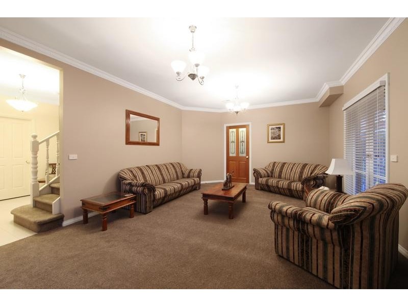 62 Pitfield Crescent, Rowville VIC 3178