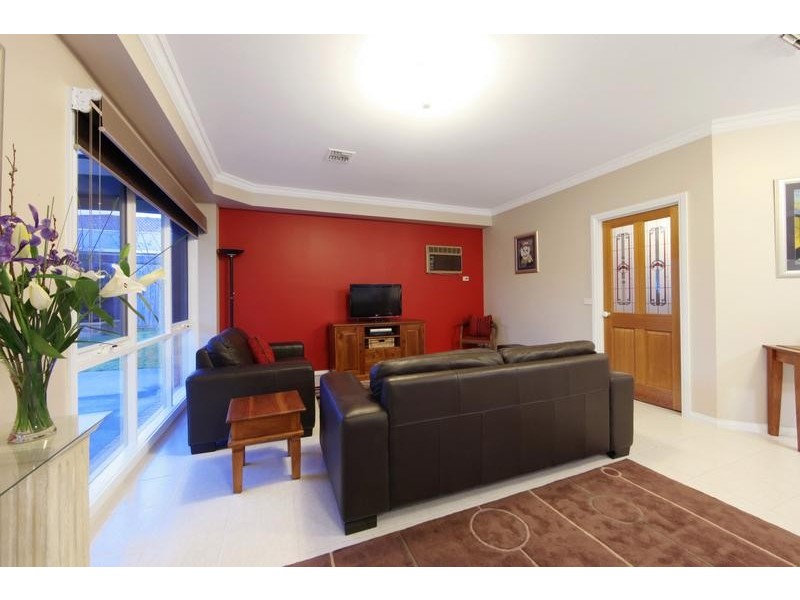 62 Pitfield Crescent, Rowville VIC 3178