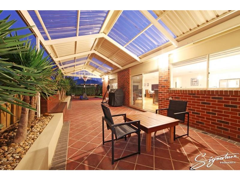 19 Lexington Close, Rowville VIC 3178