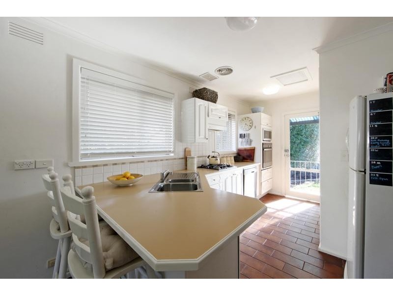 49 Helen Road, Ferntree Gully VIC 3156