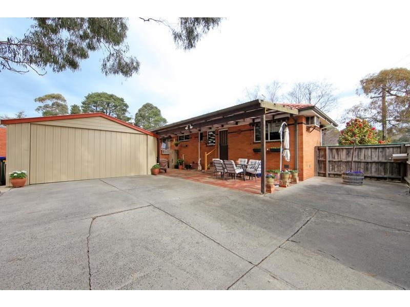 25 Glenfern Road, Ferntree Gully VIC 3156