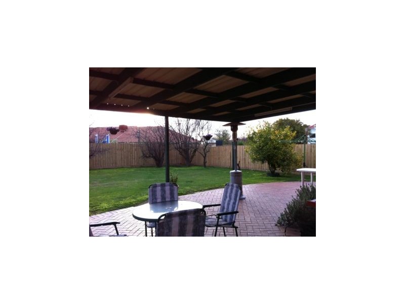 48 Turramurra Drive, Rowville VIC 3178