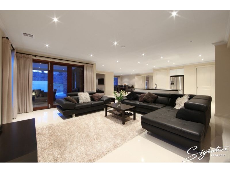 14 Straughan Close, Lysterfield VIC 3156