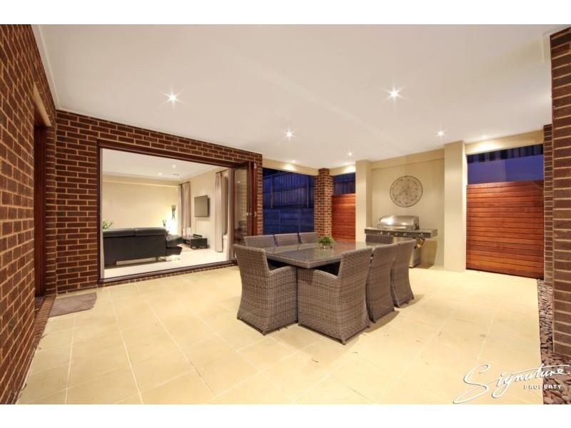 14 Straughan Close, Lysterfield VIC 3156