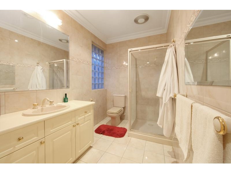 1 Tali Karng Close, Rowville VIC 3178