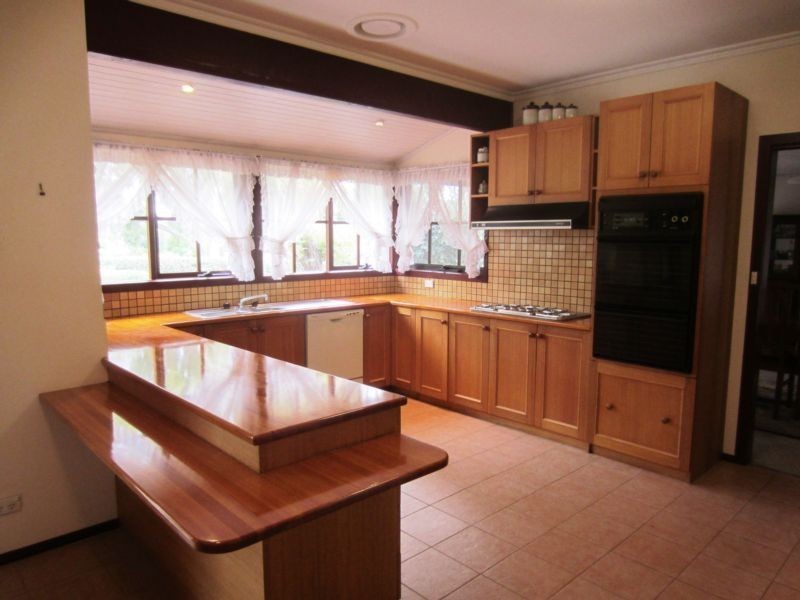 76 Sheppard Drive, Scoresby VIC 3179