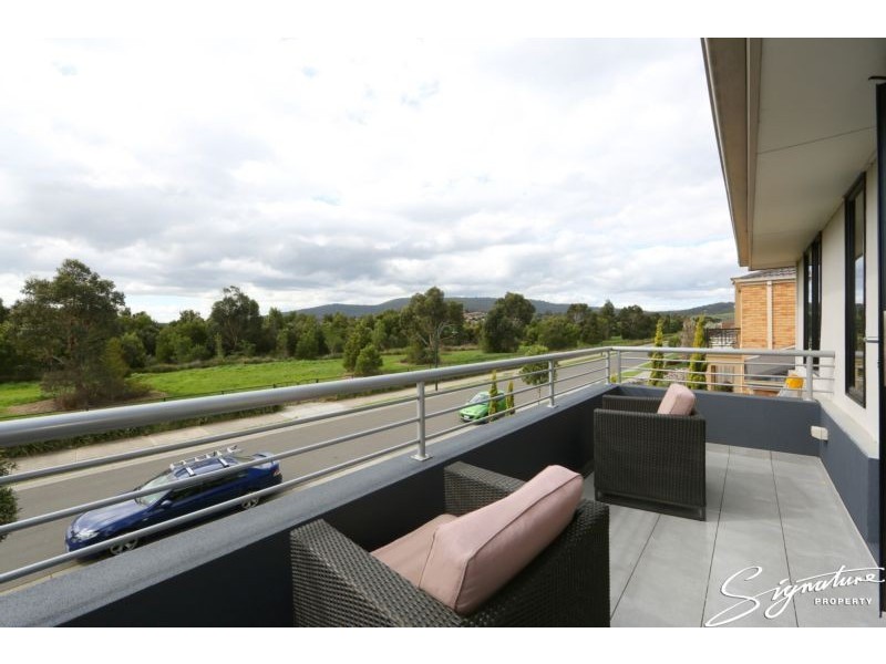 47 Jubilee Drive, Rowville VIC 3178