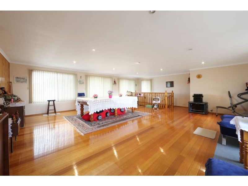 54 Lakeview Avenue, Rowville VIC 3178