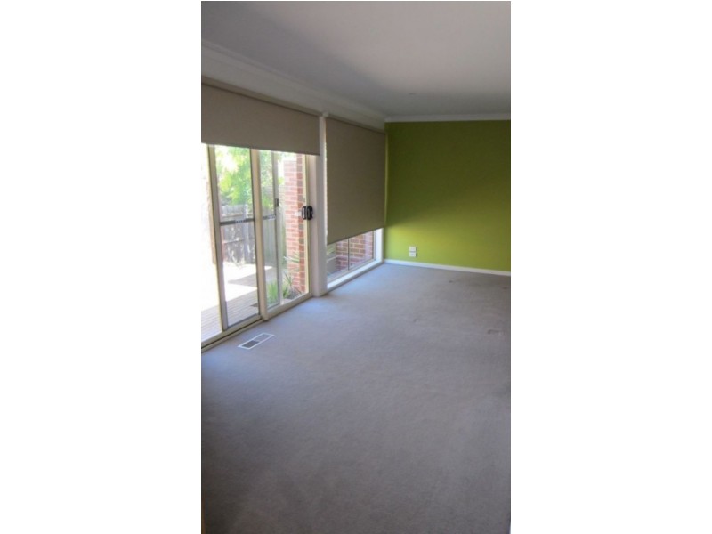 3/17 Lakeview Ave, Rowville VIC 3178