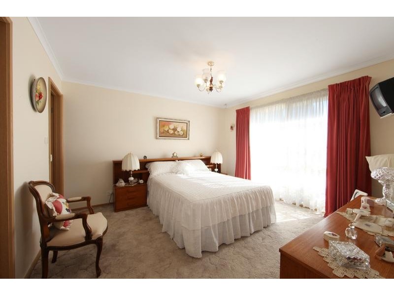 19 Trevena Close, Rowville VIC 3178