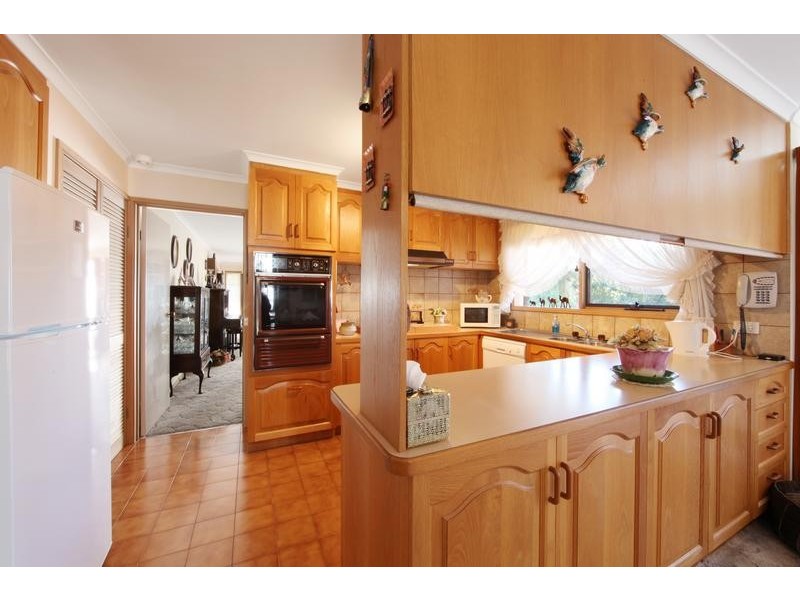 19 Trevena Close, Rowville VIC 3178