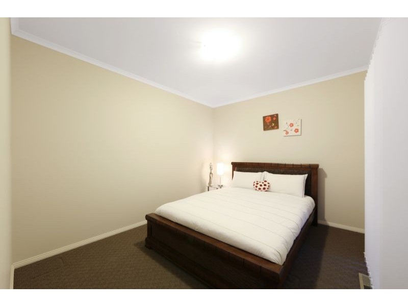 2/19 Pinnacle Avenue, Ferntree Gully VIC 3156