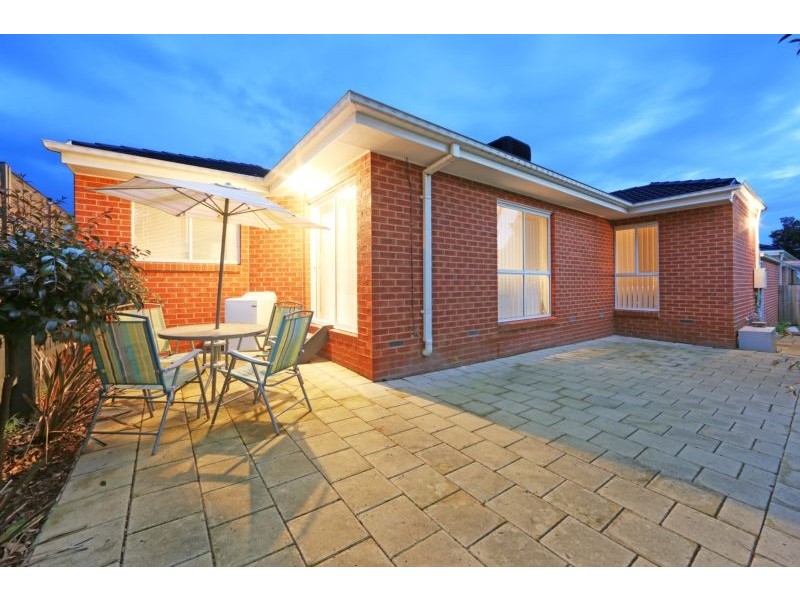 2/19 Pinnacle Avenue, Ferntree Gully VIC 3156