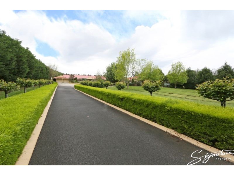 105 Grange Drive, Lysterfield VIC 3156