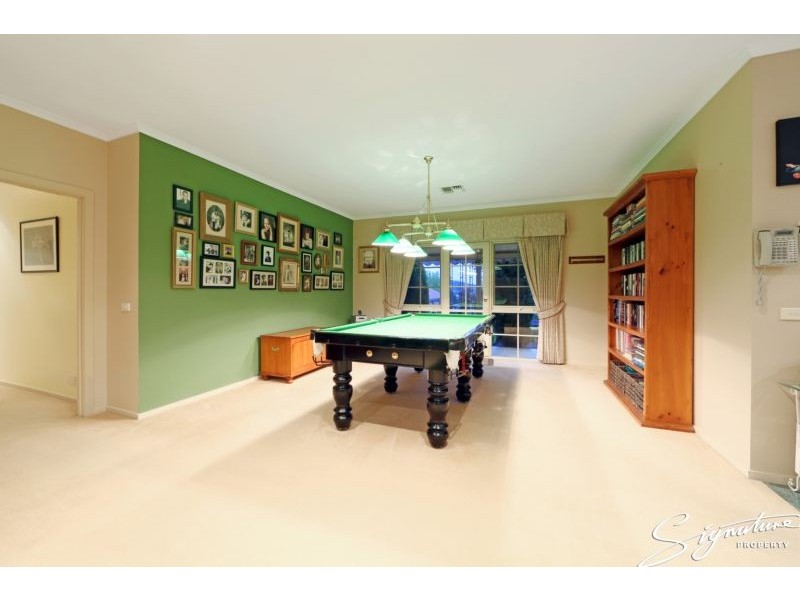 105 Grange Drive, Lysterfield VIC 3156