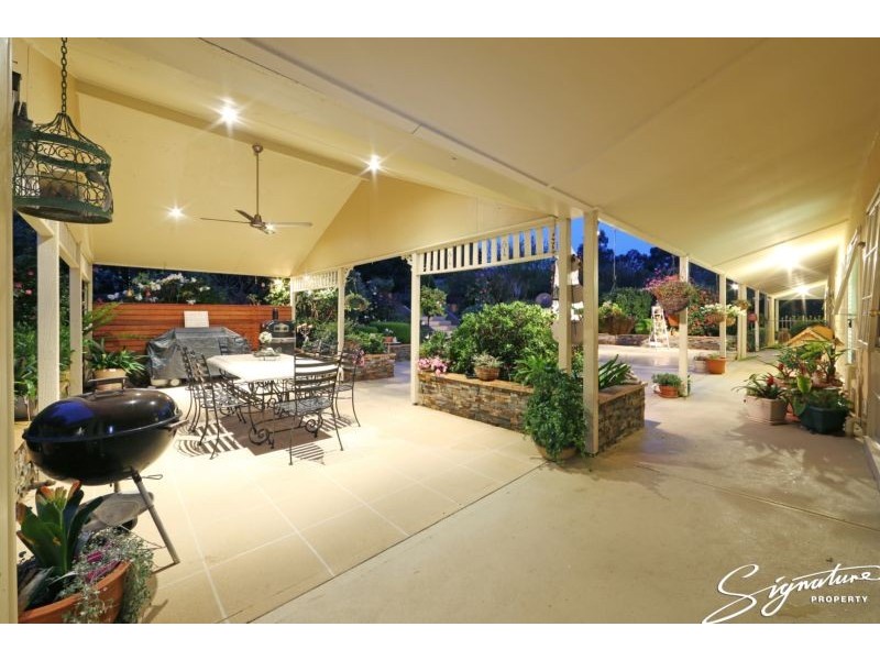 105 Grange Drive, Lysterfield VIC 3156