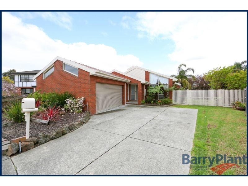 4 Pimelia Court, Rowville VIC 3178