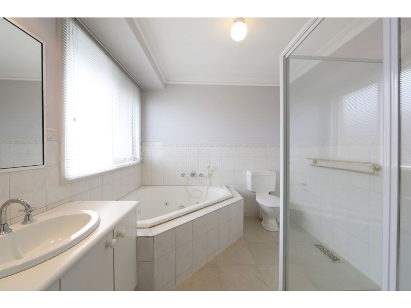 4 Pimelia Court, Rowville VIC 3178