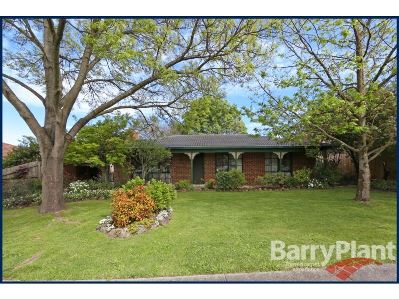 54 Taupo Crescent, Rowville VIC 3178