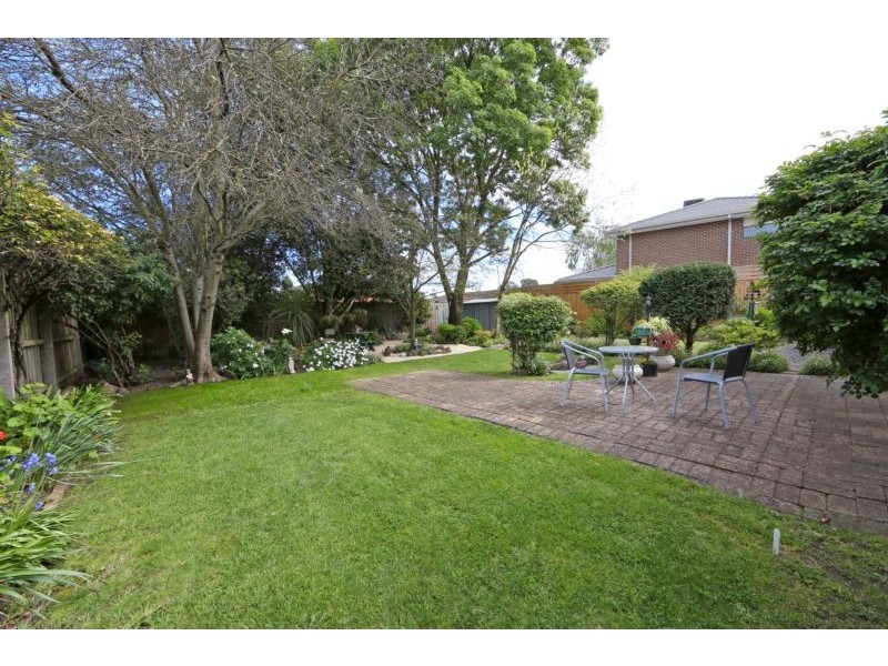 54 Taupo Crescent, Rowville VIC 3178