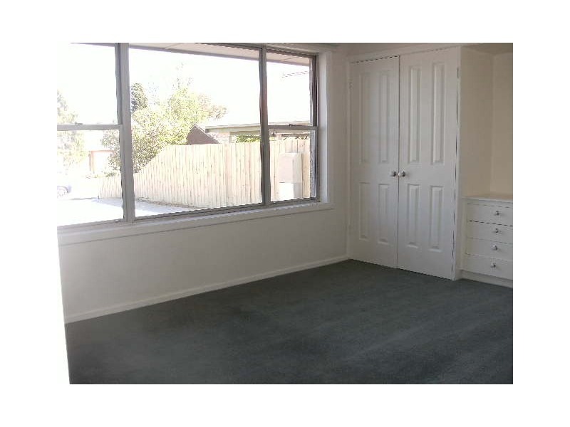 1/15 Aubrey Grove, Boronia VIC 3155