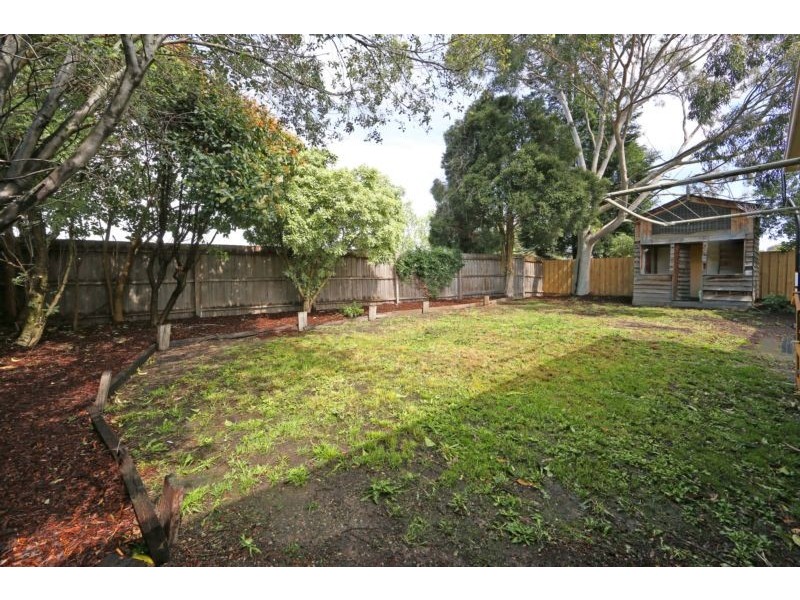 8 Jamieson Avenue, Rowville VIC 3178