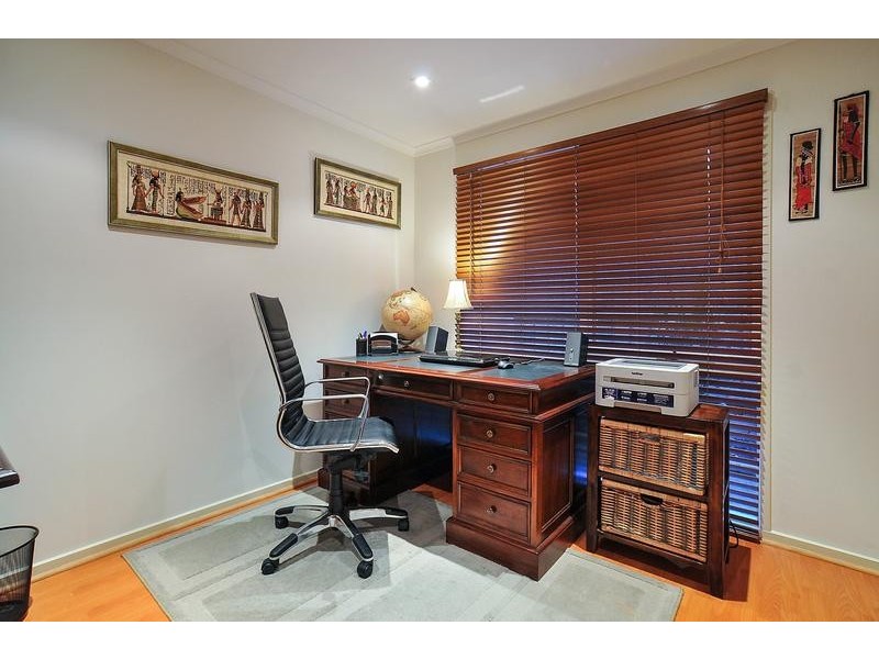 289 Dandelion Drive, Rowville VIC 3178