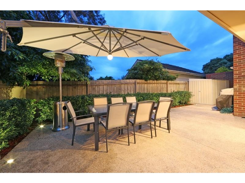 2/1340 High Street Road, Wantirna South VIC 3152