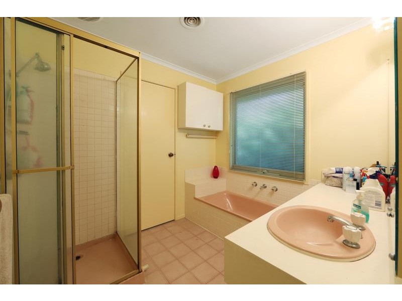 23 Turramurra Drive, Rowville VIC 3178