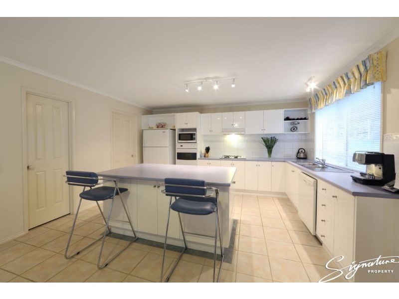 8 Crossley Court, Lysterfield VIC 3156