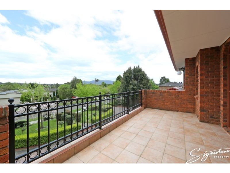 32 Murray Crescent, Rowville VIC 3178